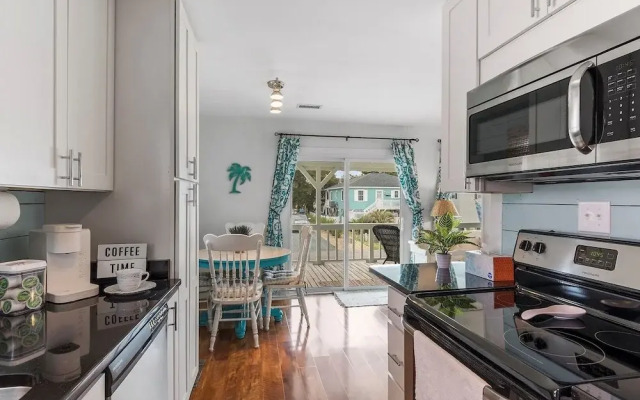 The Marlin House / 143 Marlin Drive 3 Bedroom Home