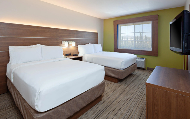 Holiday Inn Express Hotel & Suites San Diego-Escondido by IHG