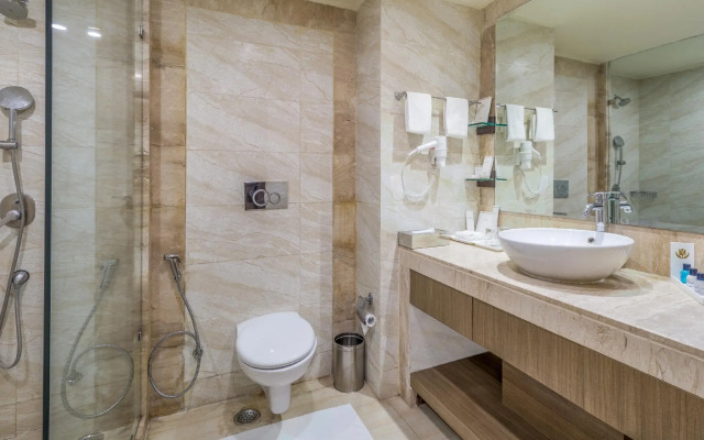 Golden Tulip Suites Gurgaon