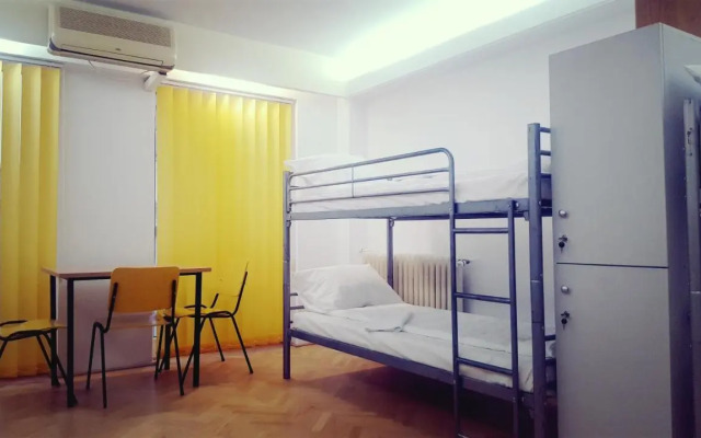 Sleep Inn Hostel