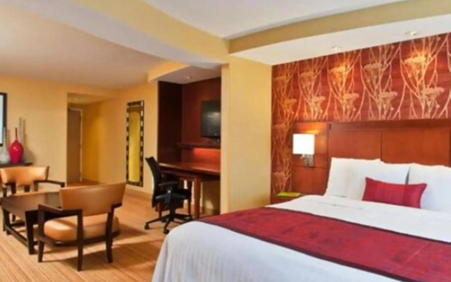 Courtyard by Marriott Buffalo Amherst/University