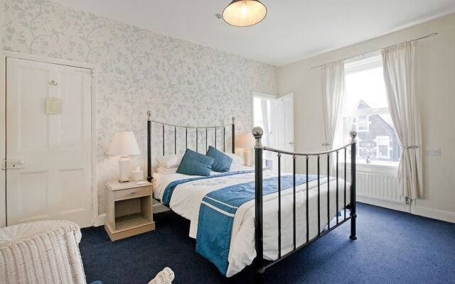 Tivoli Place Guesthouse