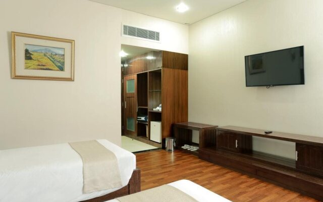 Villa Sutan Raja Palu