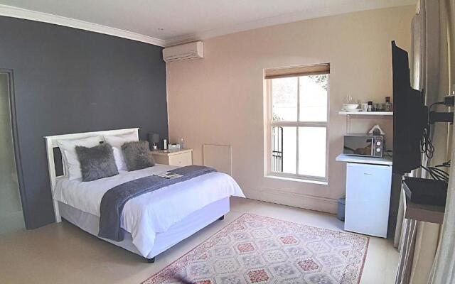 Rustic Manor Guest House