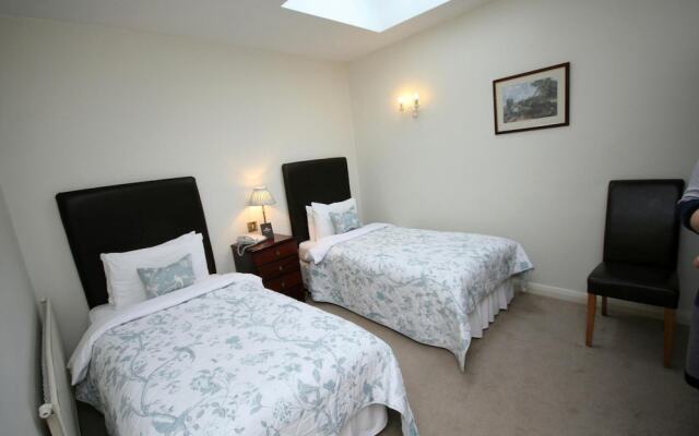 Crown Hotel
