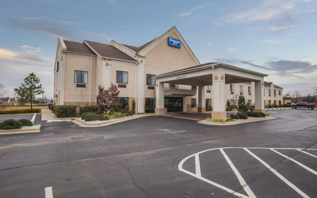 Tahlequah Inn