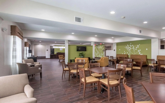 Sleep Inn & Suites College Station near University
