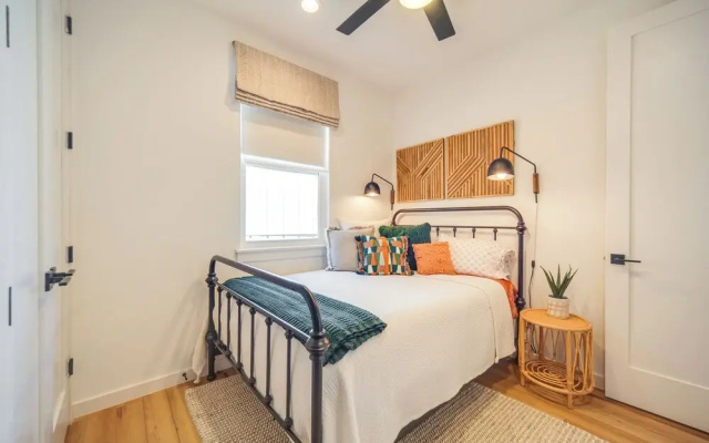 Family-friendly Canyon Lake Rental w/ Hot Tub!
