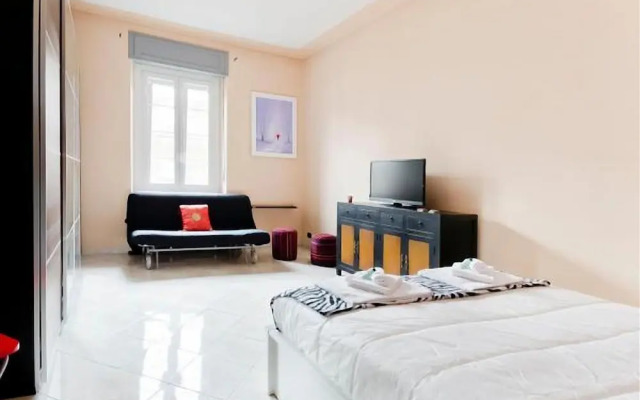 Crocetta & Porta Nuova Flat