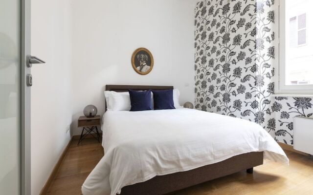 Lovely Trevi Suites by Sonder