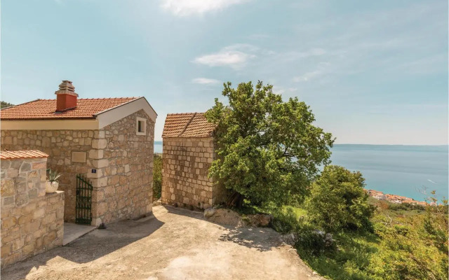 Two-Bedroom Holiday Home in Tucepi