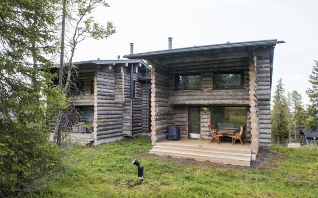 Villa Kuusirinne B