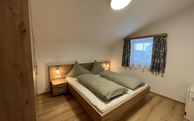 Apartment Eva in Wald im Pinzgau With Balcony