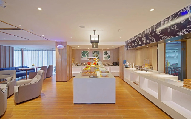 Echarm Hotel Chimelong Station
