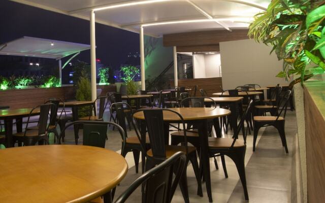 Monarch Guestline Magarpatta