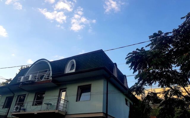 Art Boutique Central