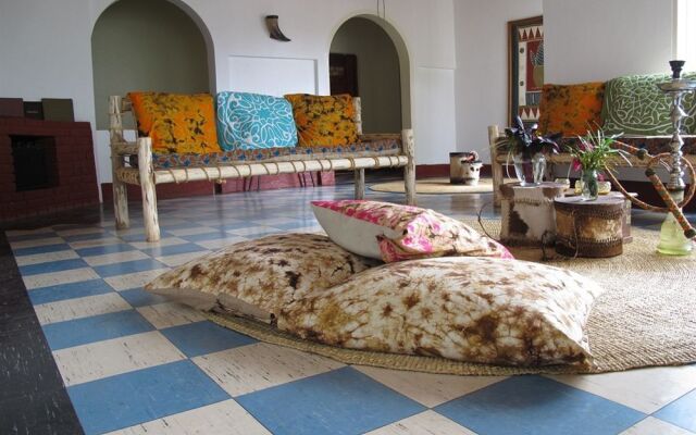 Amans Hotel
