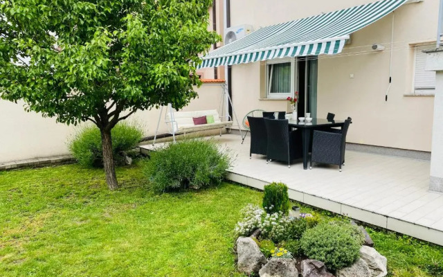 Apartman Sweet Garden K&A