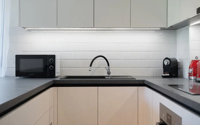 LIV Athinum 1 - Luxury Apartment 1A