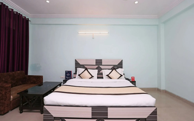 Raj Inn By OYO Rooms