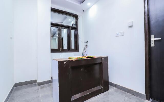 OYO 22355 Hotel Istay
