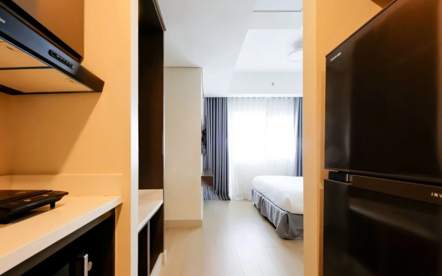 Capital O 804 The Residences at Bonifacio Civic Center