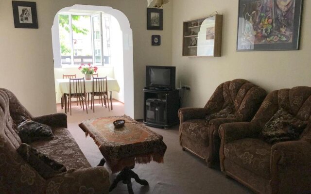 Aregak B&B and Tours