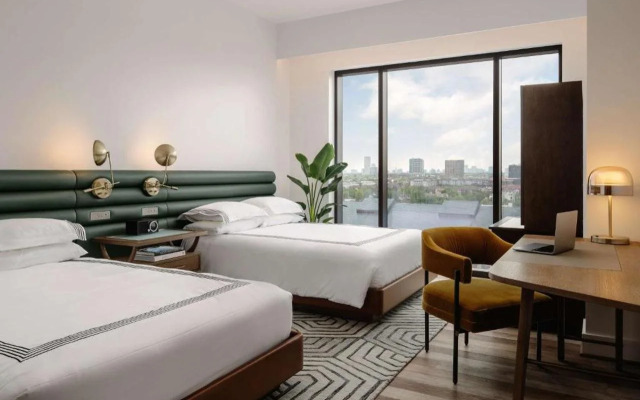 Thompson Houston, by Hyatt