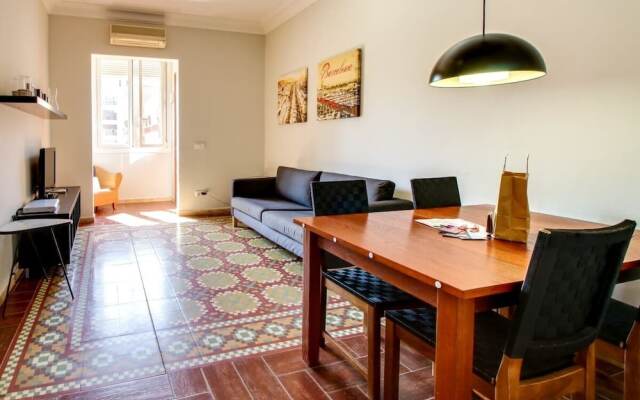 Amazing 2bed/2bath close to Sagrada Familia