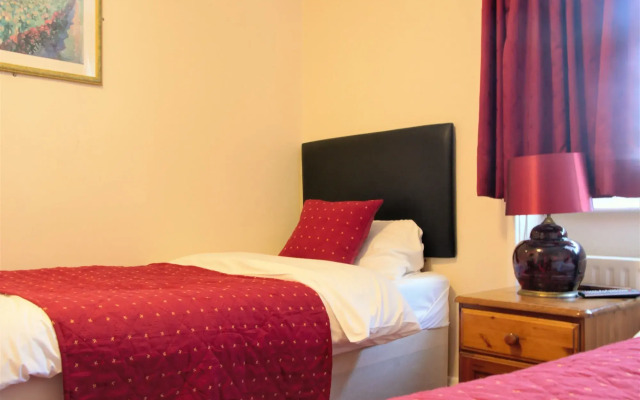 Bow Guest House