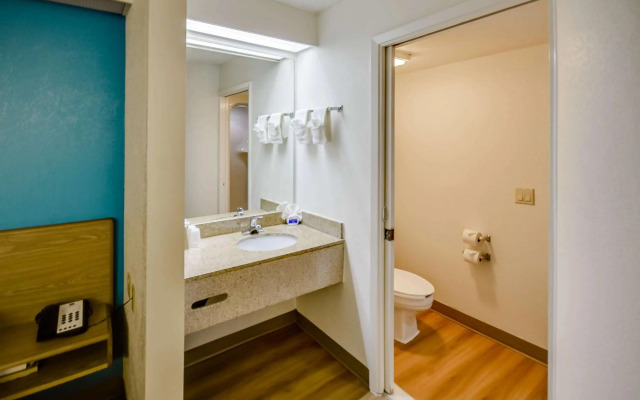 Motel 6 Katy, TX - Houston