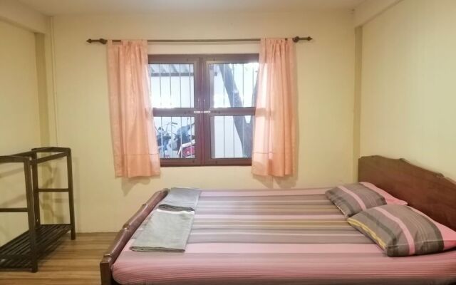 Lamchang Guesthouse
