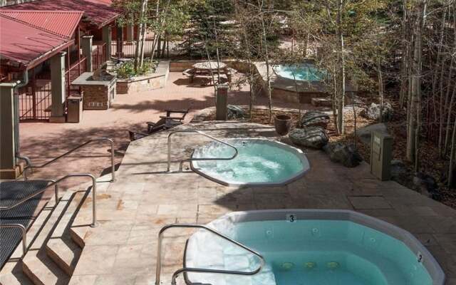 8176 Silver Mill 2 Bedroom Condo by RedAwning