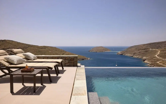 Orias Luxury Suites Kythnos