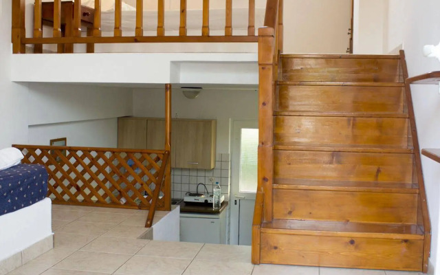 Level Houses