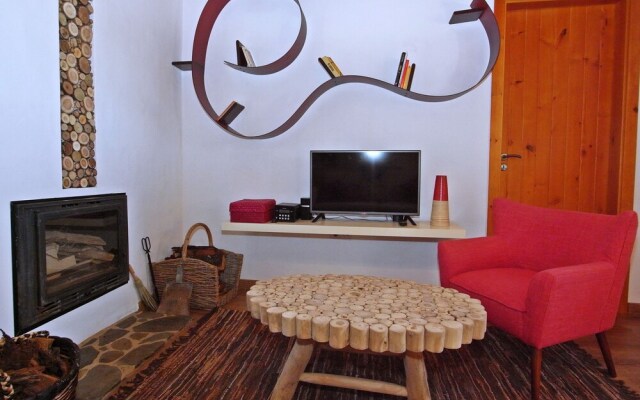 Casas de Campo do Castro da Cola