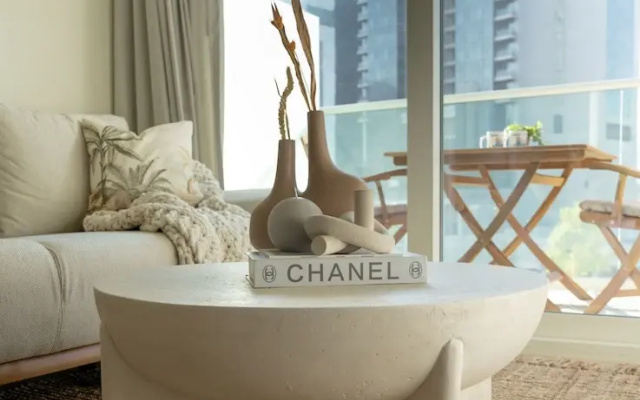 HiGuests - Reva Residences