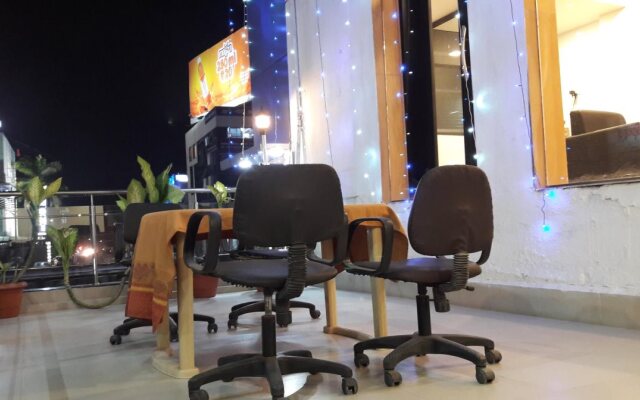 Hotel Global Inn I by FabHotels