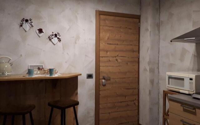 Bed & Rooms , Apartments Corte Rossa