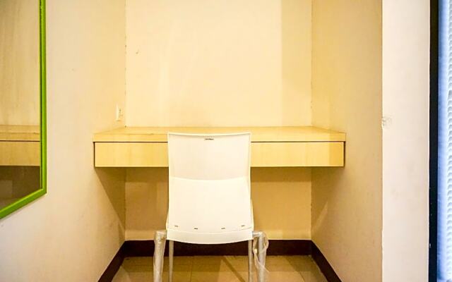 Cozy Stay @ Studio 19 Avenue Apartment By Travelio