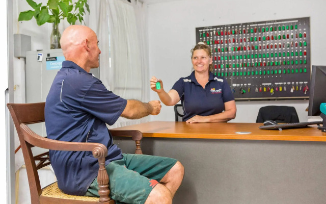 AAOK Lakes Resort & Caravan Park