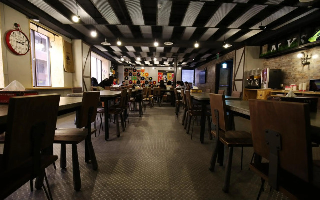Nys Loft Hotel - Hostel