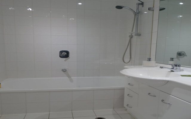 Alpha Apartments Melbourne