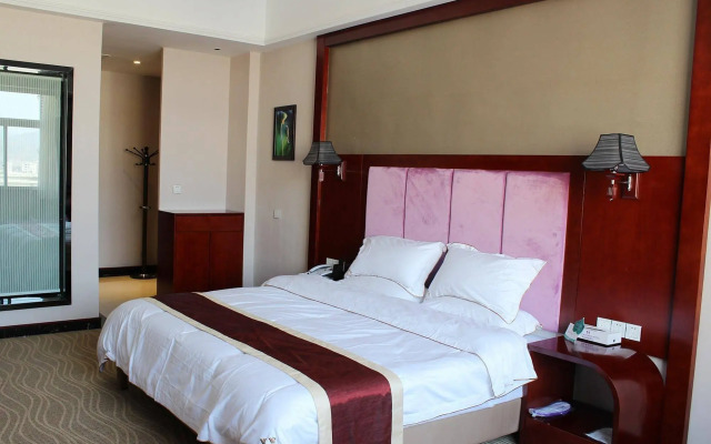 Huayi Business Hotel