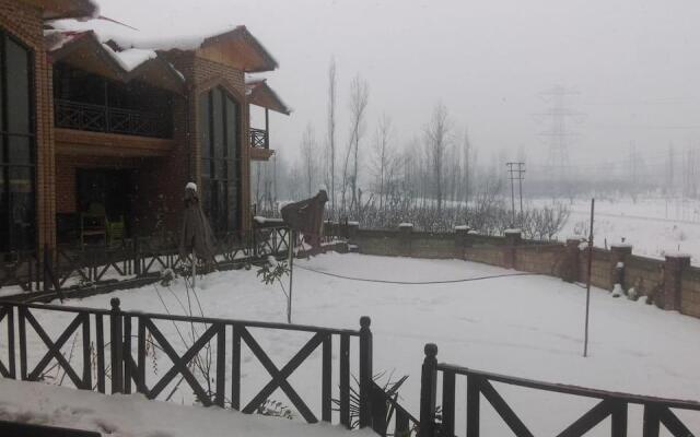 Cedrus By Evoke Resort