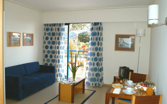 Terrace Mar