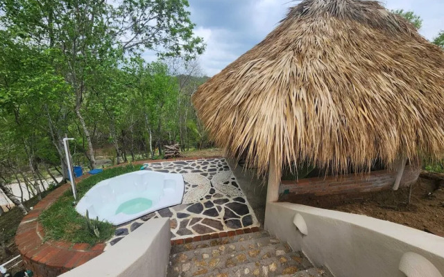 Cabañas Raíces del Cielo