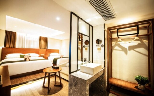 Immersing Hotel Guihu Branch