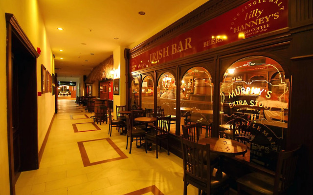 Goldcity Hotel