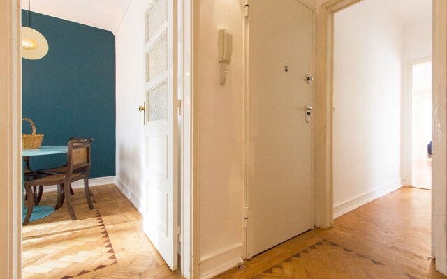 Lisbon Excellence by Homing